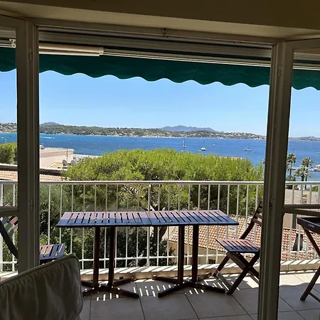 T2 Vue Centre * Bandol